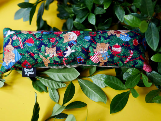 Christmas Tree Cat Kicker Toy